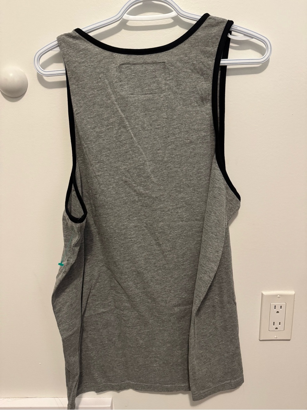 Classic Surf Classic Navy and Yellow Label Grey Tee - Picture 3 of 3